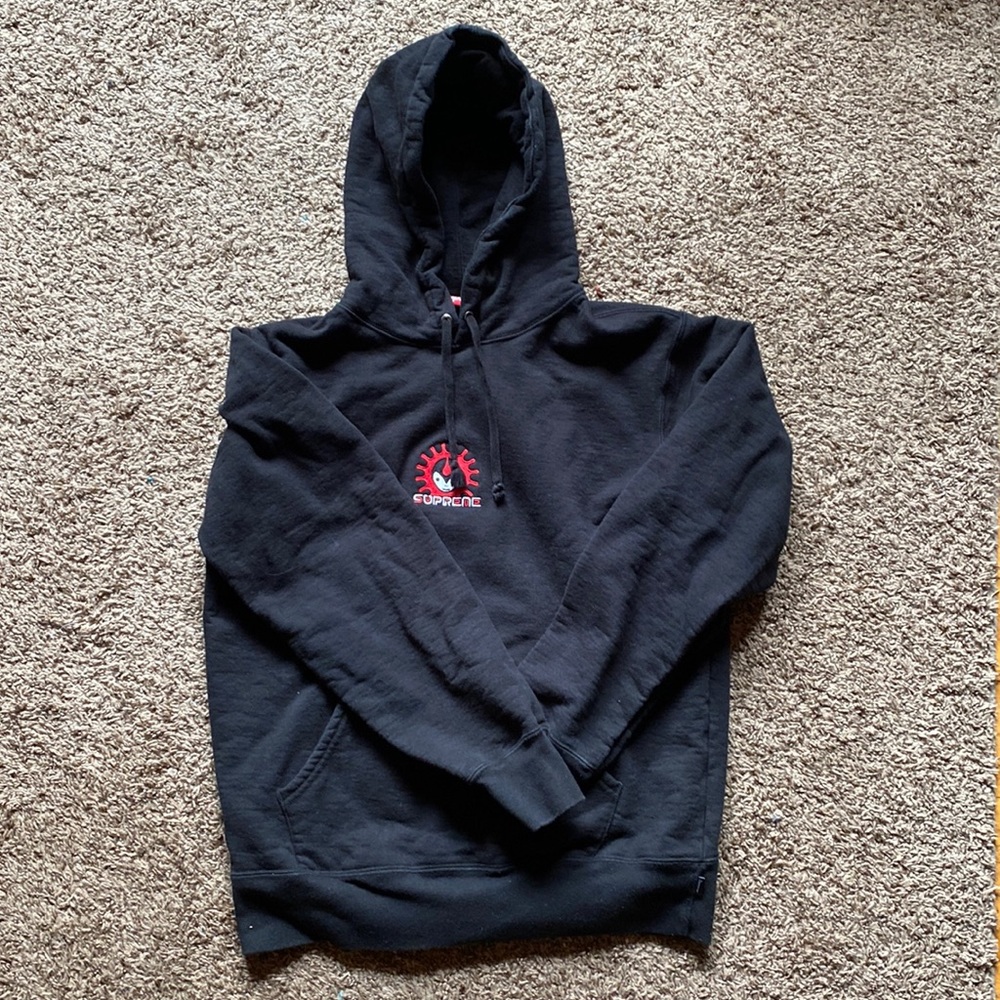 Supreme Hoodie